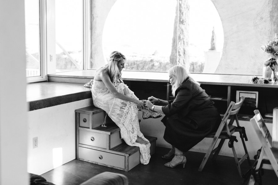 Phoenix Wedding Photographer; Phoenix Wedding; Aaron Hoskins Photography; The Hoskins Photo; The Hoskins; Arizona Wedding Photographers; Sedona Wedding Photographers; Flagstaff Wedding Photographers; Tucson Wedding Photographers; Outdoor Weddings: Arcosanti Weddings