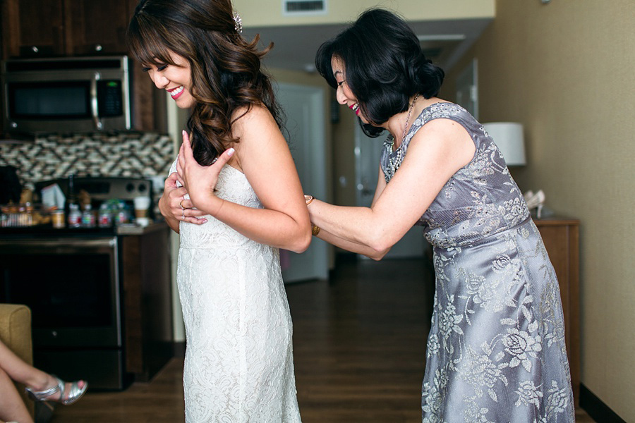 Phoenix Wedding Photographers; Phoenix Wedding; Aaron Hoskins Photography; The Hoskins Photography; The Hoskins; Arizona Wedding Photographers; Sedona Wedding Photographers; Flagstaff Wedding Photographers; Tucson Wedding Photographers; Outdoor Weddings; trilogy at vistancia wedding