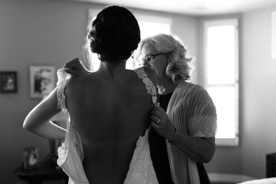 Phoenix Wedding Photographer; Phoenix Wedding; Phoenix Wedding Photographers; Husband and Wife Photographers; Phoenix Outdoor Wedding; Phoenix Backyard Wedding; The Hoskins; Scottsdale Wedding Photographers