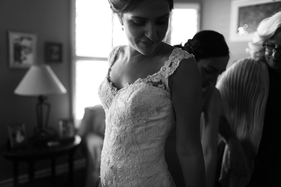 Phoenix Wedding Photographer; Phoenix Wedding; Phoenix Wedding Photographers; Husband and Wife Photographers; Phoenix Outdoor Wedding; Phoenix Backyard Wedding; The Hoskins; Scottsdale Wedding Photographers