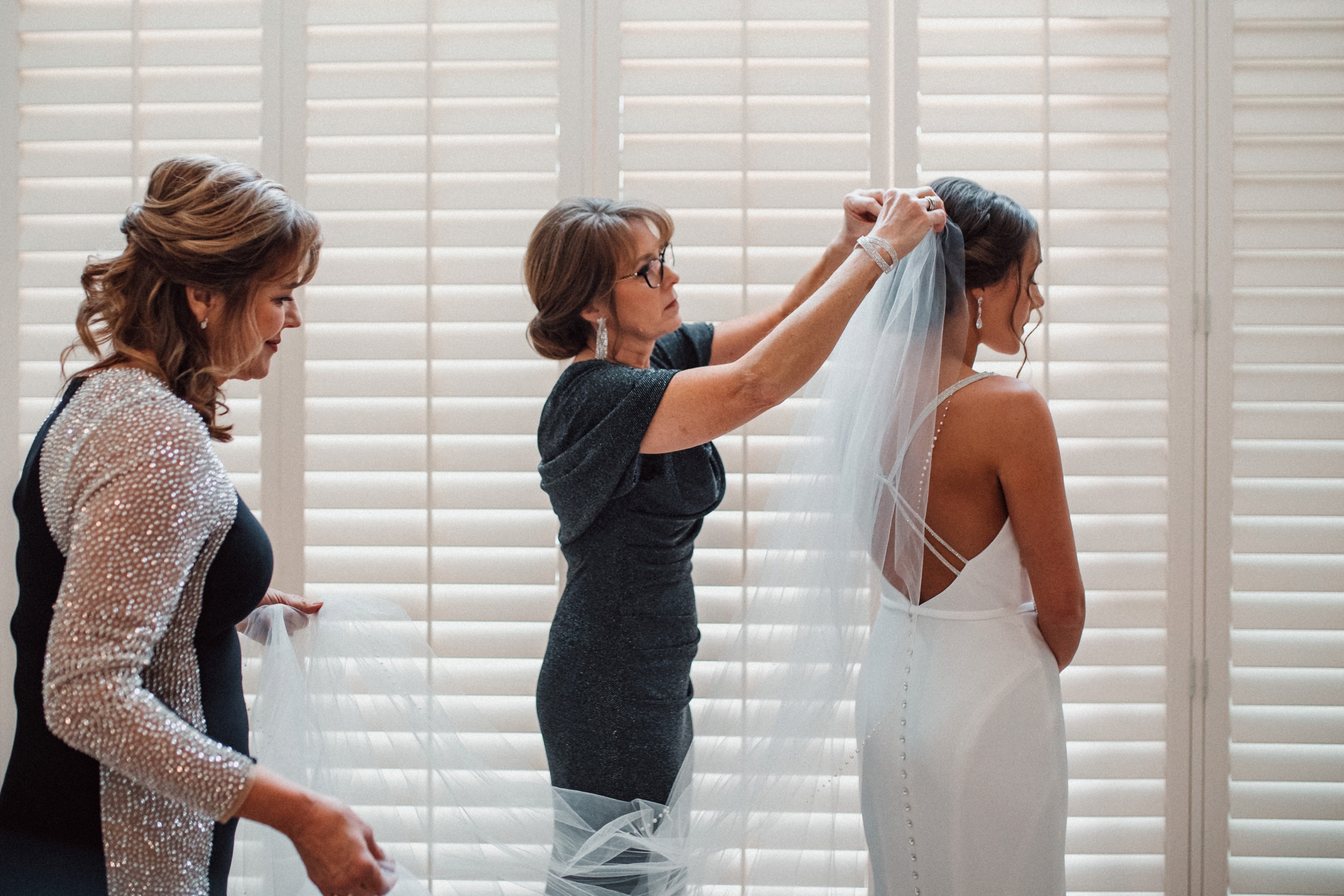 Phoenix Wedding Photographer; Phoenix Wedding; Phoenix Wedding Photographers; Husband and Wife Photographers; Phoenix Outdoor Wedding; Phoenix Backyard Wedding; The Hoskins; Scottsdale Wedding Photographers; Phoenix Family Photographer; The Boulders Wedding; The Boulders Wedding Photographer; Scottsdale Wedding; Scottsdale Wedding Photographer; The Boulders Wedding Photography