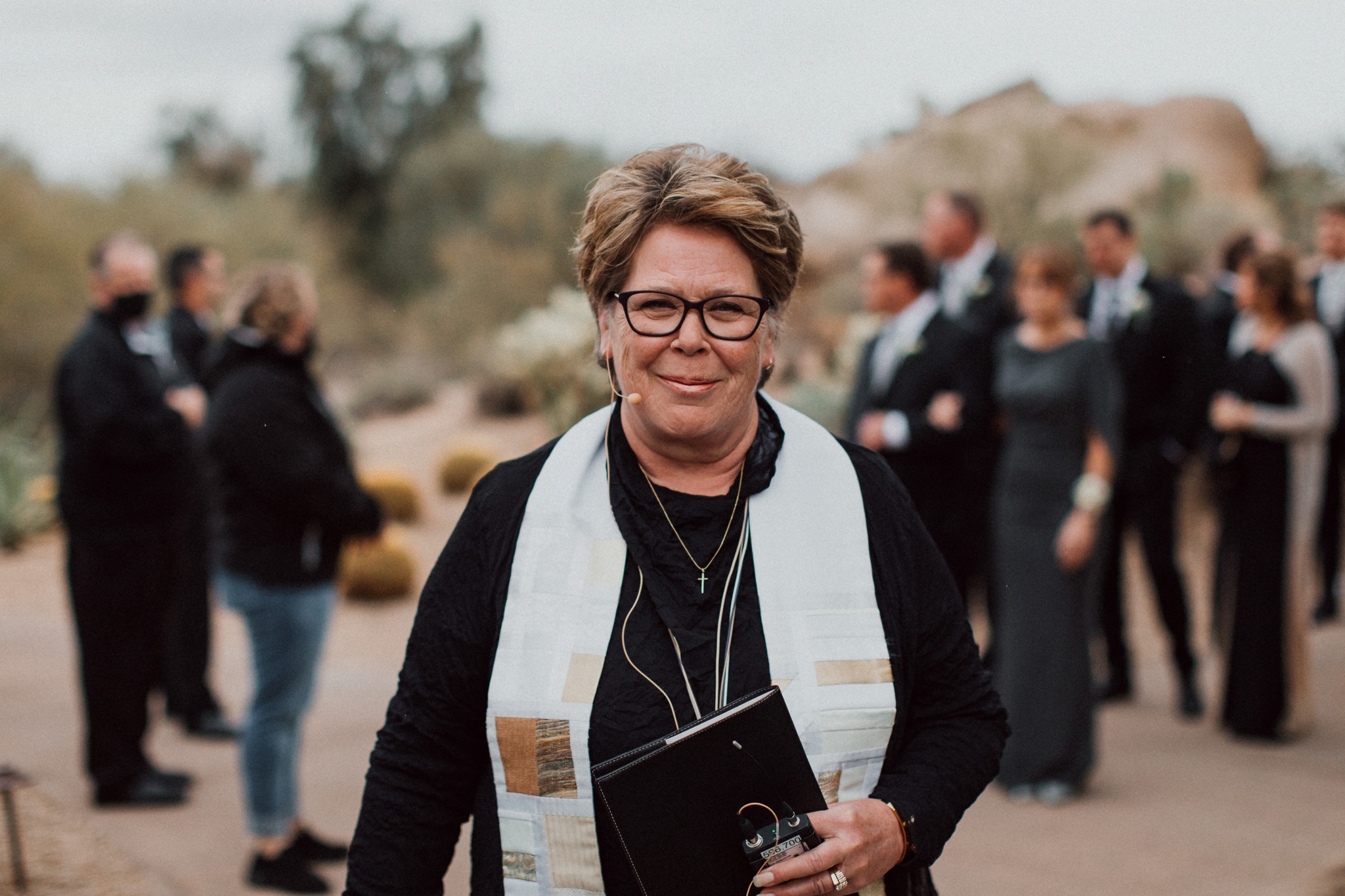 Phoenix Wedding Photographer; Phoenix Wedding; Phoenix Wedding Photographers; Husband and Wife Photographers; Phoenix Outdoor Wedding; Phoenix Backyard Wedding; The Hoskins; Scottsdale Wedding Photographers; Phoenix Family Photographer; The Boulders Wedding; The Boulders Wedding Photographer; Scottsdale Wedding; Scottsdale Wedding Photographer; The Boulders Wedding Photography