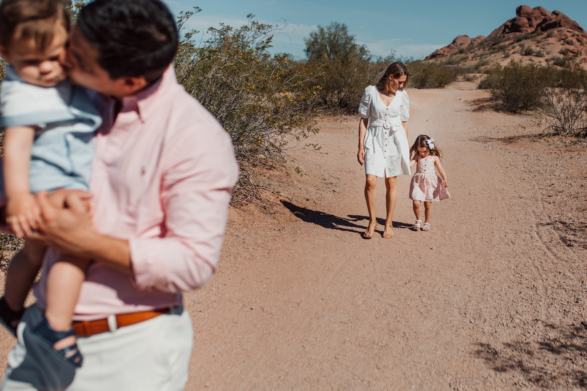 Phoenix Wedding Photographer; Phoenix Wedding; Phoenix Wedding Photographers; Husband and Wife Photographers; Phoenix Outdoor Wedding; Phoenix Backyard Wedding; The Hoskins; Scottsdale Wedding Photographers; Phoenix Family Photographer; Papago Park; Papago Park Family Session;Papago Park Hole in the Rock