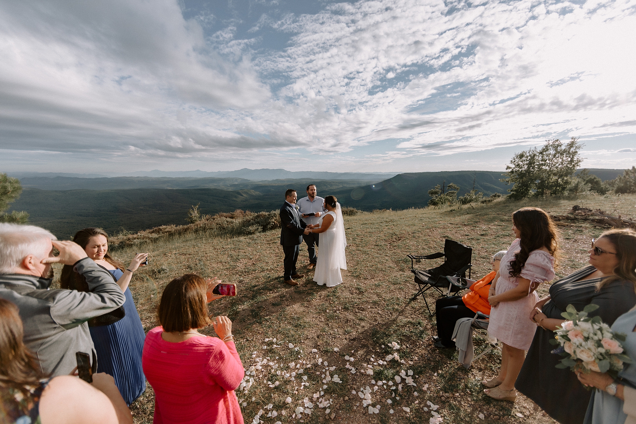 Wedding on the Mogollon Rim in Strawberry, Arizona, Phoenix Wedding Photographer