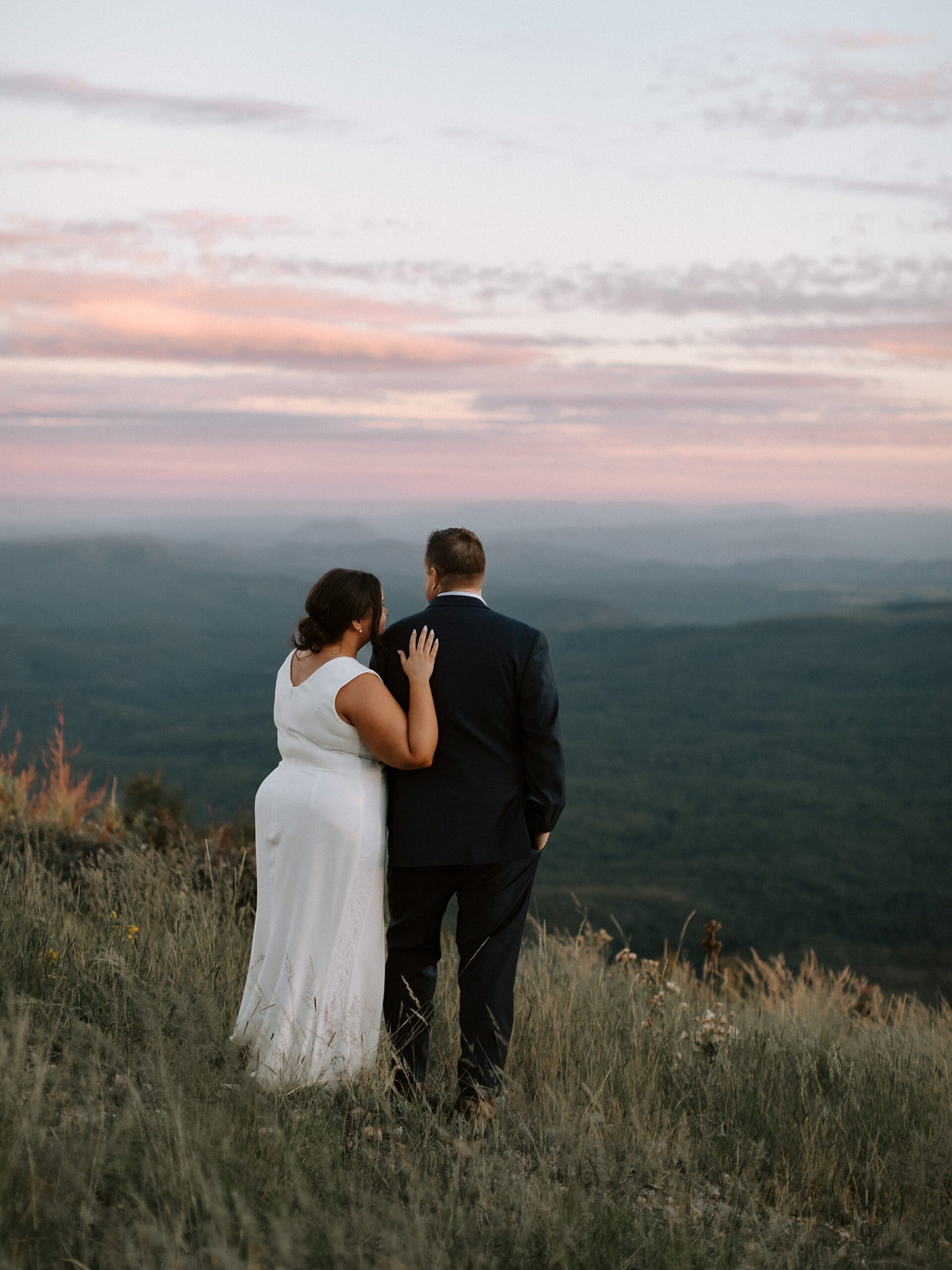 Wedding on the Mogollon Rim in Strawberry, Arizona, Phoenix Wedding Photographer, Bride and Groom Wedding