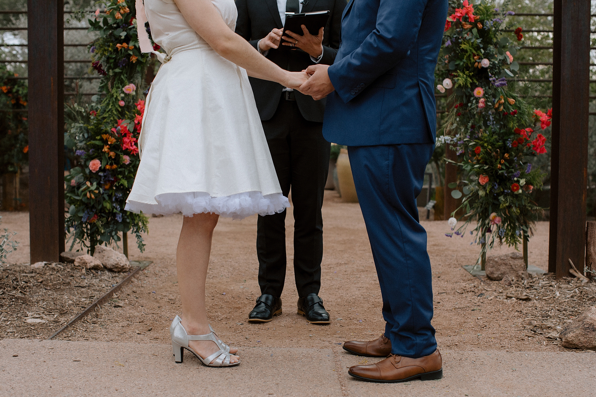 Desert Botanical Garden Wedding Photos, Steele Herb Garden Wedding, Phoenix Wedding Ceremony, The Hoskins Photography, Outdoor Wedding Venue