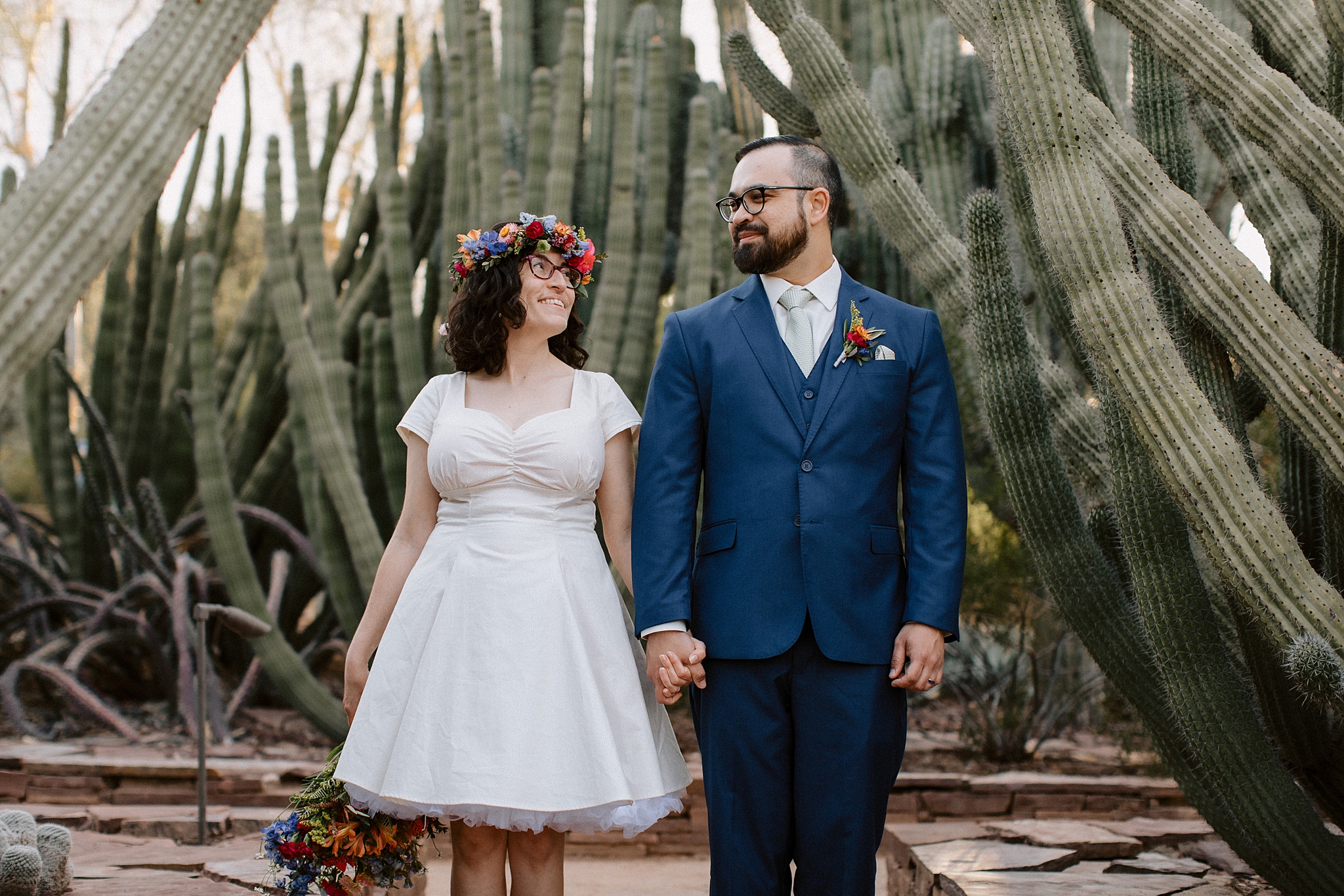 Bride & Groom, Phoenix Bride & Groom, Lovely Bride Phoenix Photos, Lovely Bride Phoenix, Desert Botanical Garden Bride, The Hoskins Photography