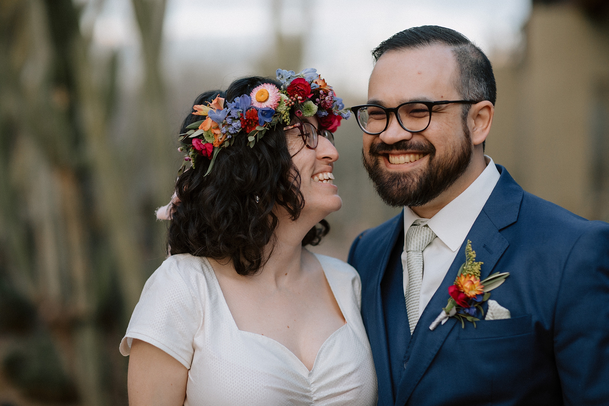 Bride & Groom, Phoenix Bride & Groom, Lovely Bride Phoenix Photos, Lovely Bride Phoenix, Desert Botanical Garden Bride, The Hoskins Photography