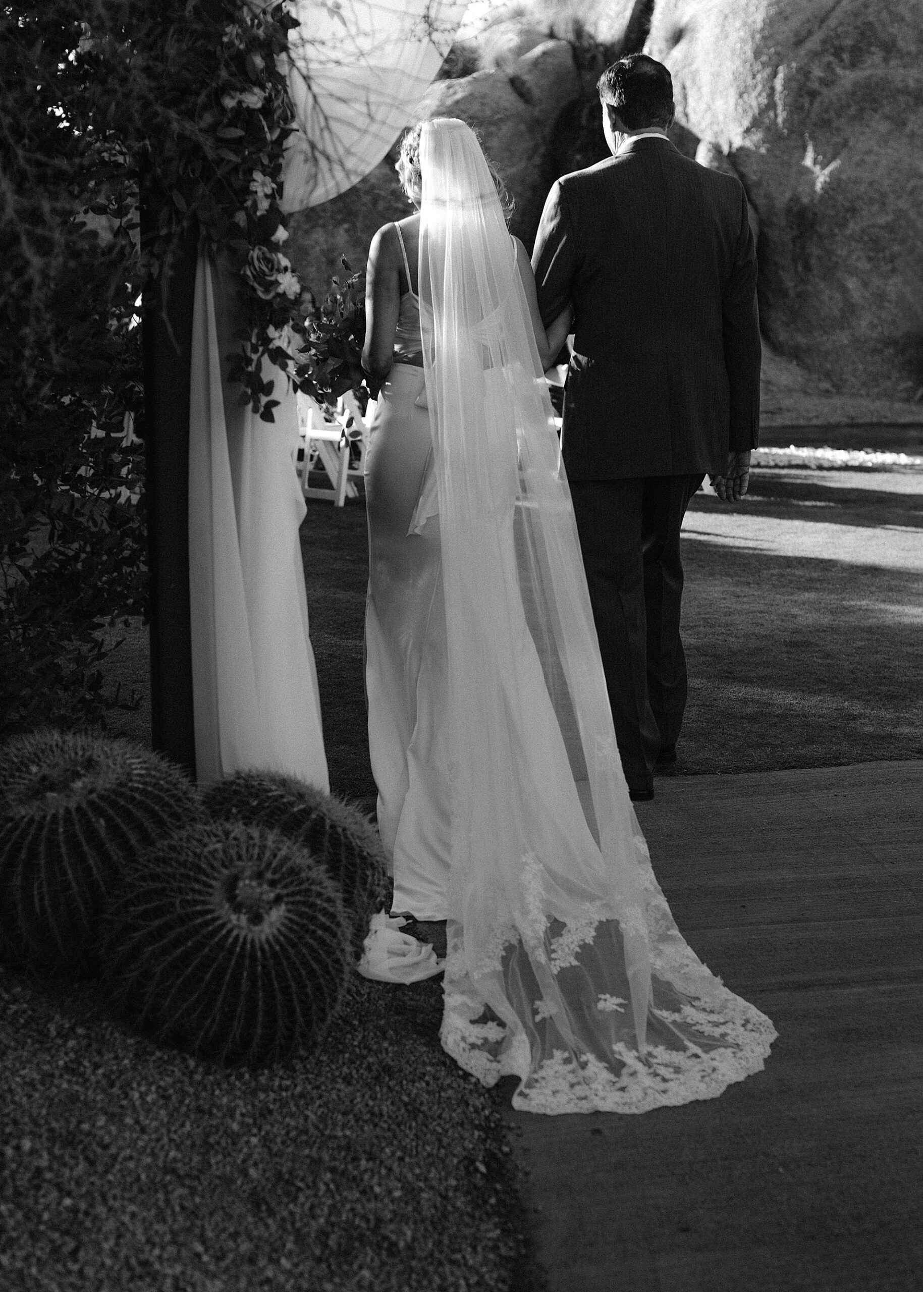 The Boulders Resort, The Hoskins Photography, Scottsdale Wedding, Desert Wedding, Wedding Ceremony, Bride Inspo