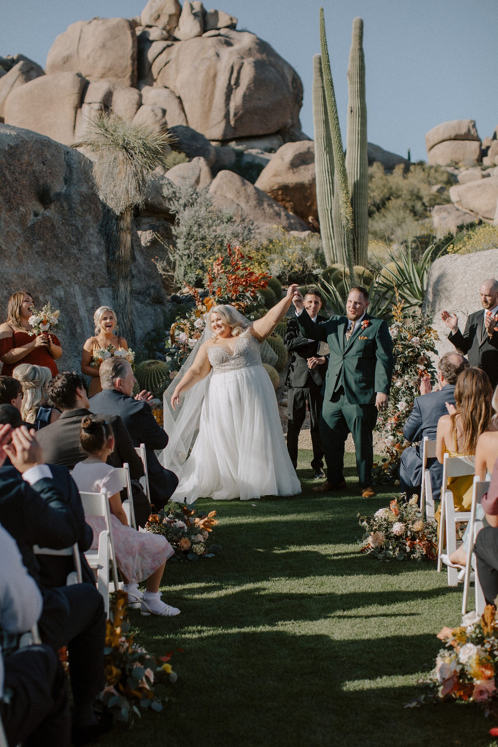 The Boulders Resort, The Boulders Resort Wedding, Phoenix Wedding Photographer, Phoenix Bride, Outdoor Ceremony, The Hoskins Photography