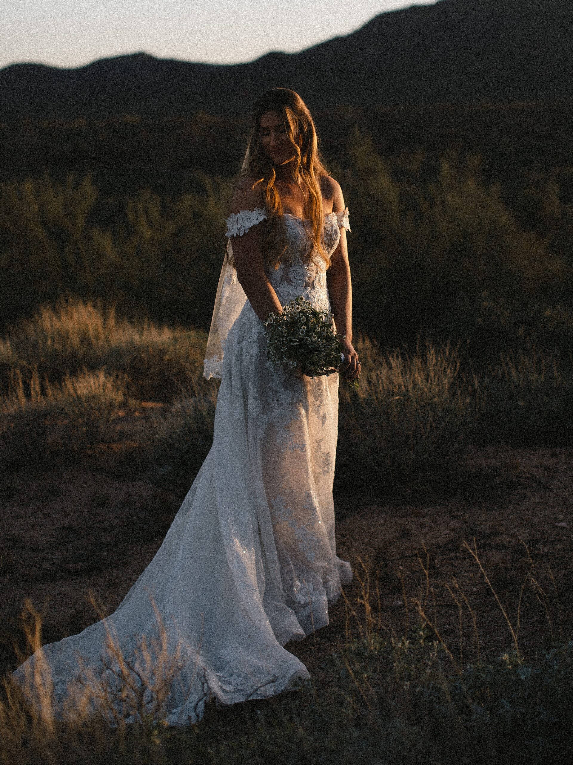 Elegant desert bridal photo at The Cove, Bartlett Lake